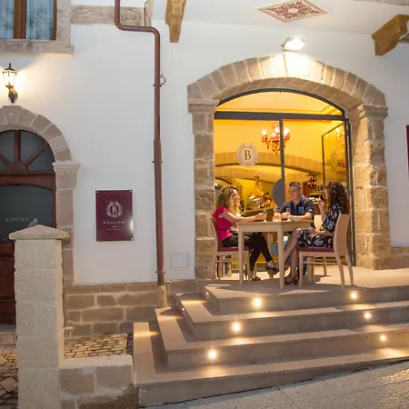 Guest house Bienestar - Maison De Charme 3*